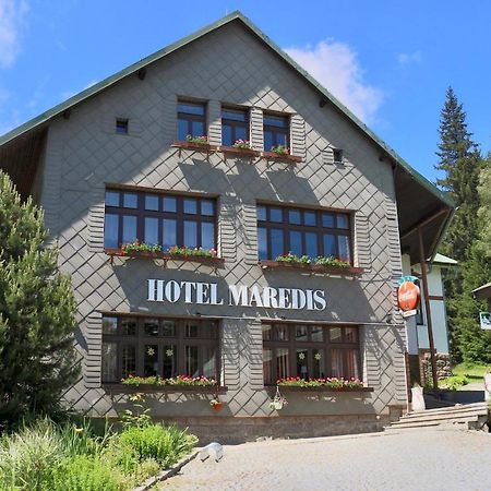 Hotel Maredis Korenov Ngoại thất bức ảnh
