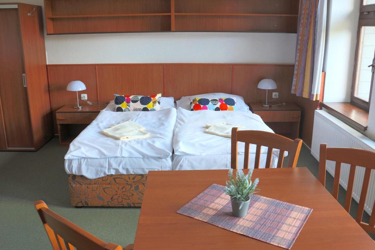 Hotel Maredis Korenov Phòng bức ảnh